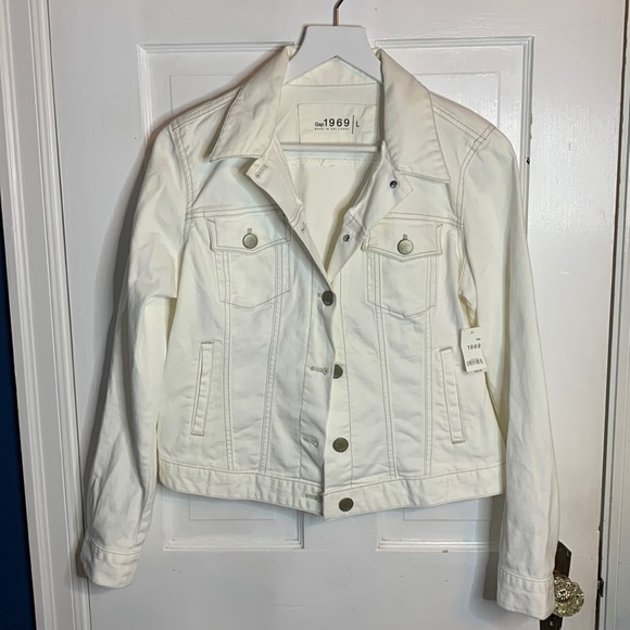 GAP Jackets & Blazers - GAP Women’s White Ivory Jean Denim Crop Jacket SZ L